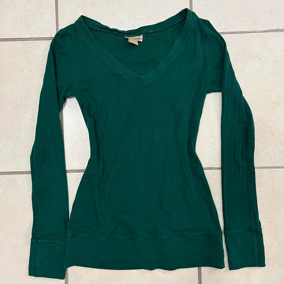 Mossimo Supply Co. Tops - Green V-Neck Long Sleeve Top